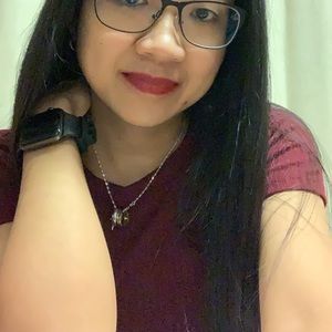 Meet your Posher, Emelie